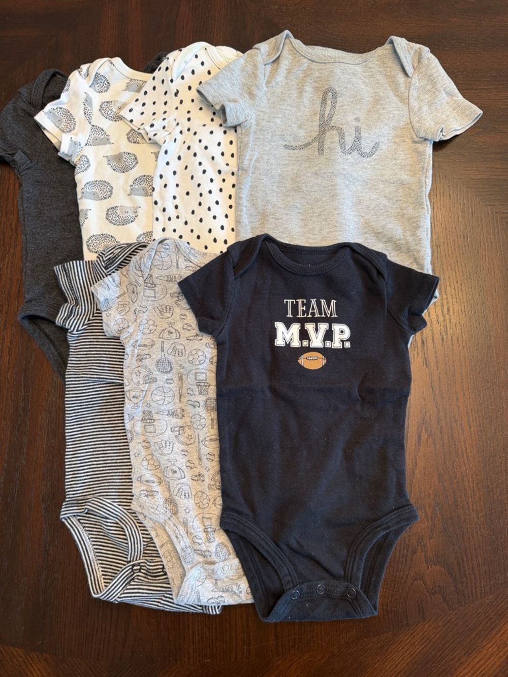 Lot of 7 Baby Onesie One-Piece Bodysuit - 7 Pack